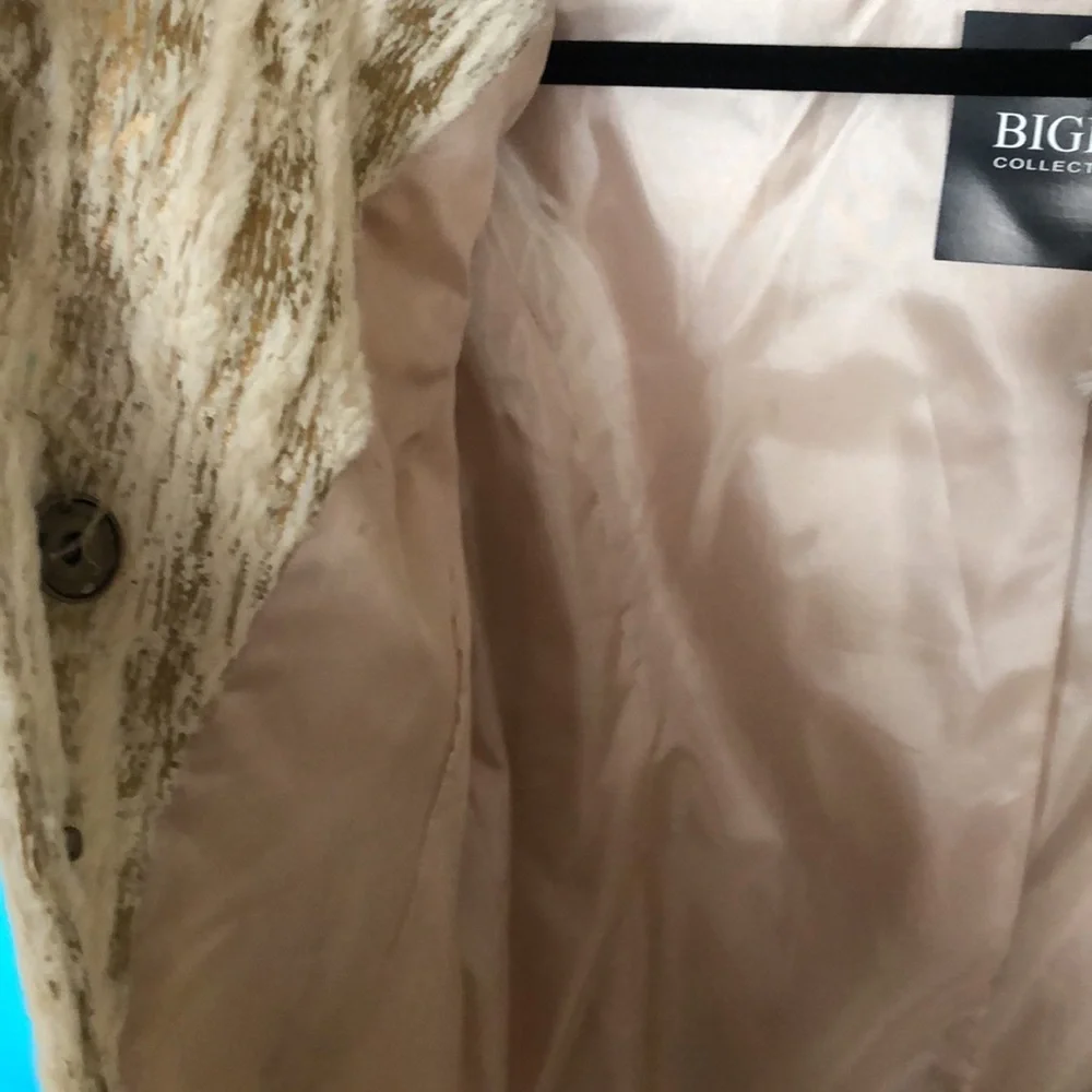 Bigio Collection Vegan Fur Jacket Beige Gold 8 - Picture 7 of 15